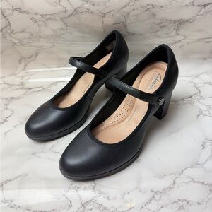 Women’s Clarks Collection Bayla Lily Black Mary Jane Pumps US Size 7,5M